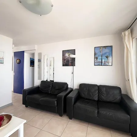 Apartament Birdie Kikere
